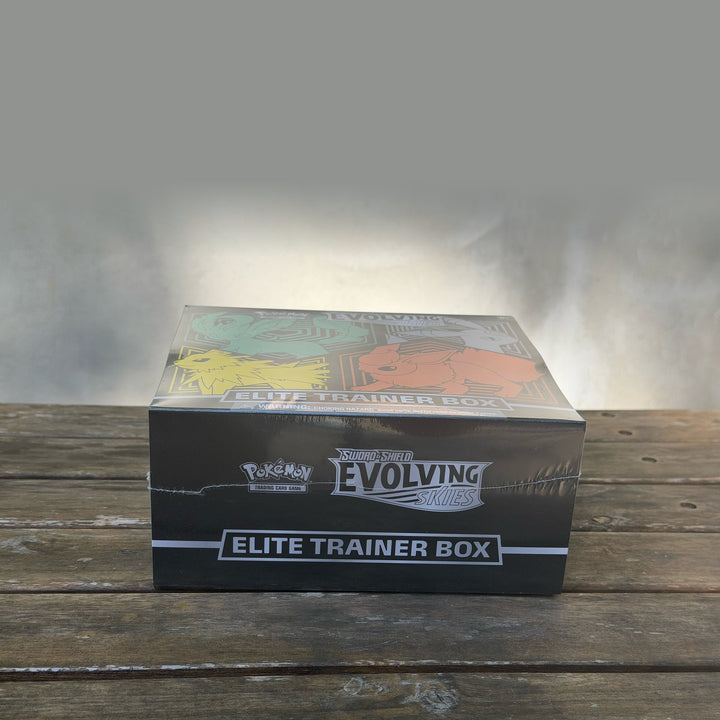 Evolving Skies Elite Trainer Box — Flareon / Jolteon / Umbreon / Leafeon Artwork — Owner&